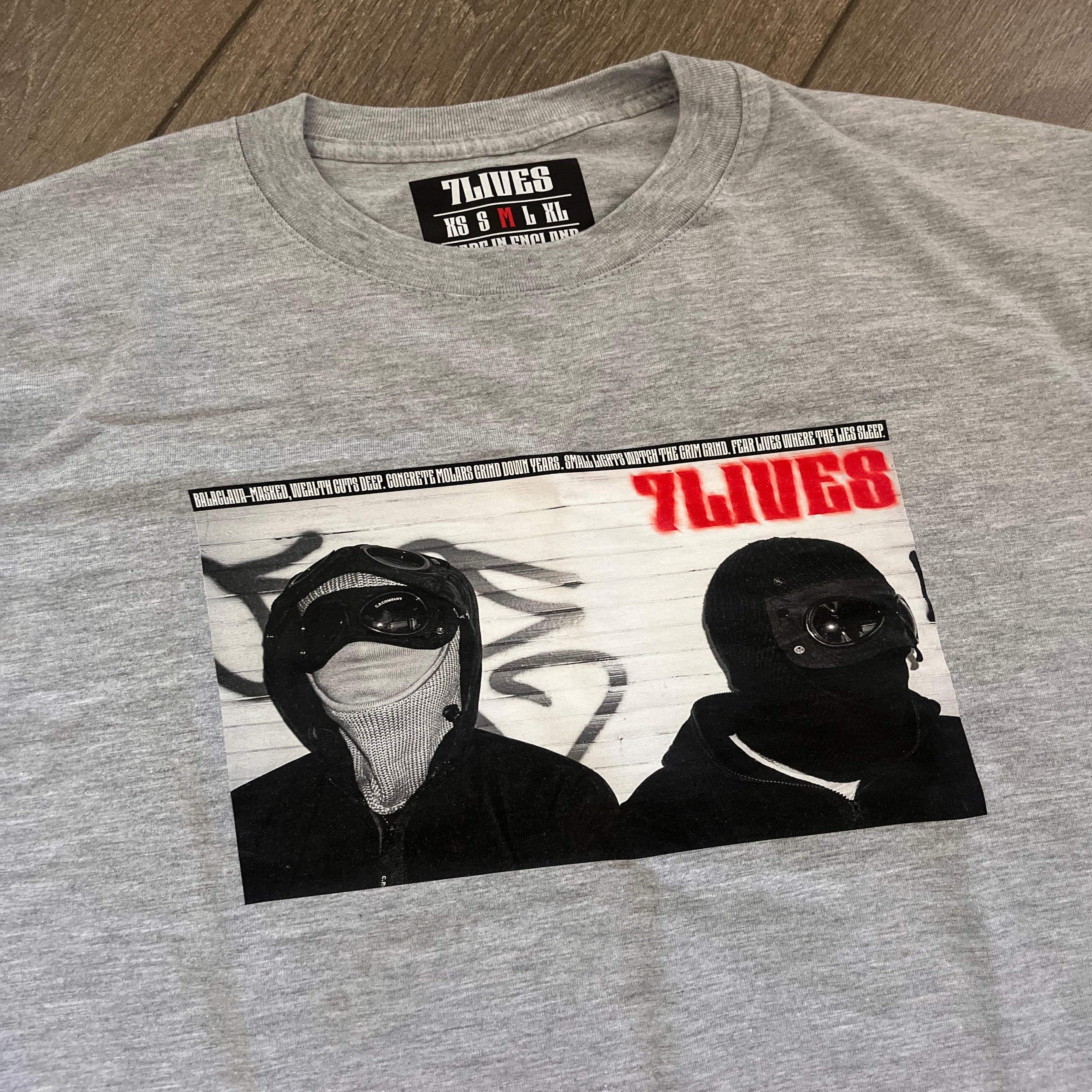 7LIVES MASKED TEE