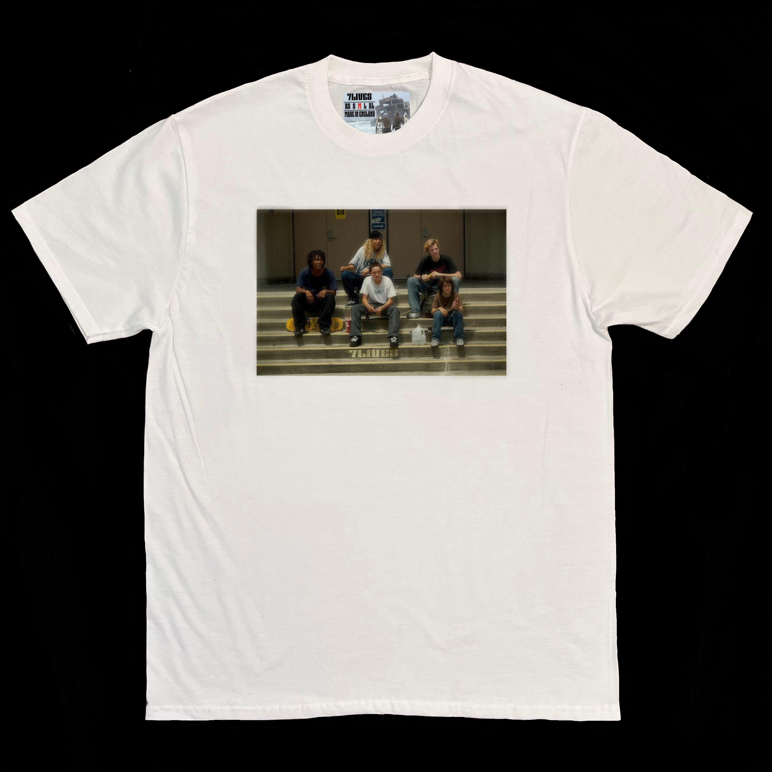 7LIVES MID 90'S TEE